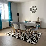 Hébergement de vacances Family 29 *